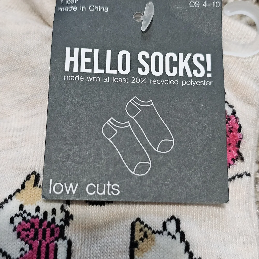 Cat Print Oatmeal And Pink Socks, 1 Pair Low Cut, OS 4-10. New! - Picture 3 of 3